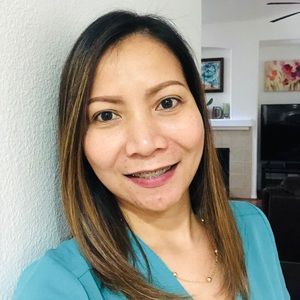 Meet your Posher, Debbie rey